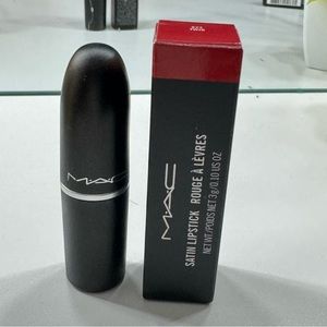 Mac Lipstick shade Twig